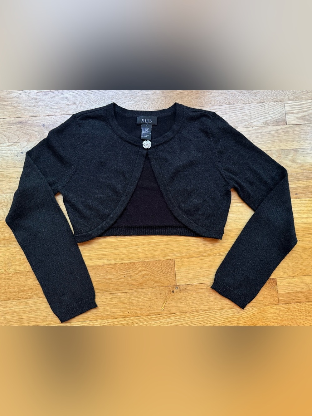 Black Cropped Bolero/Shrug/Sweater with Decorative Snap (Girls XL)